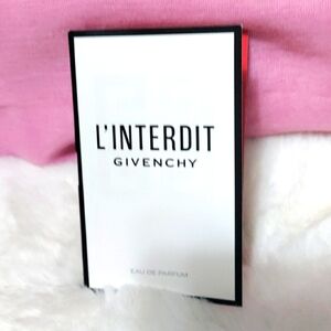 Givenchy L'Interdit